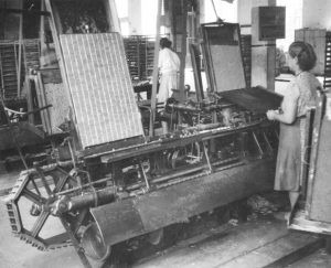Lubricating the friction surface on the box 20th century