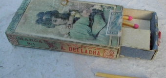 Model No. 1 with wax match tray (ref: 5)