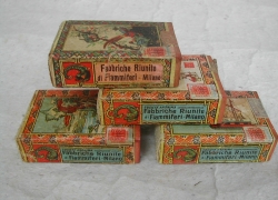 Italy-Box-015e