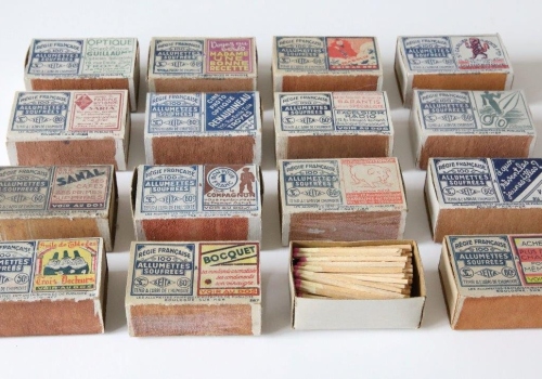 Advertising boxes, 1930s, front, 73 x 46 x 29 mm